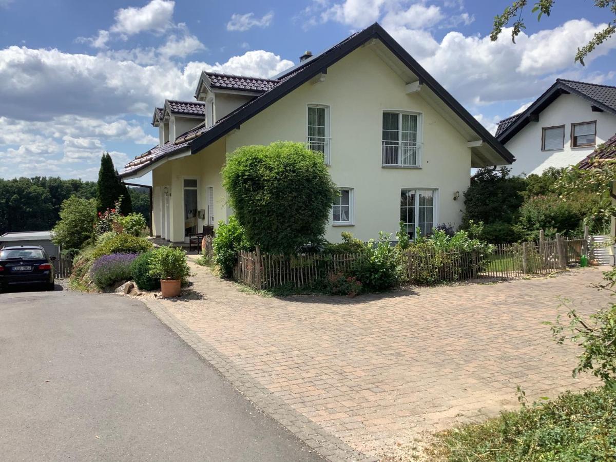 Wohlfuehloase Am Michelsberg Apartment Bad Muenstereifel Luaran gambar